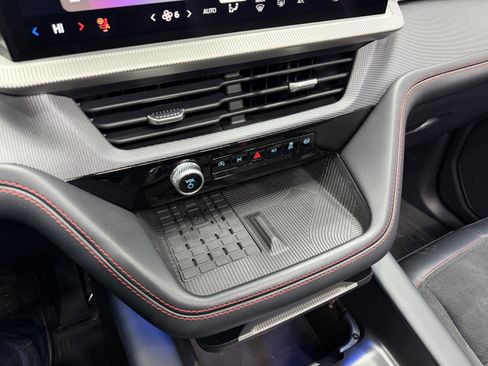 Used 2025 Ford Explorer ST image 22