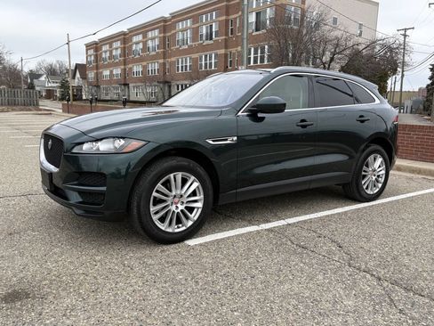 Used 2018 Jaguar F-PACE Prestige image 36