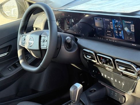 New 2026 Nissan Sentra SV image 27