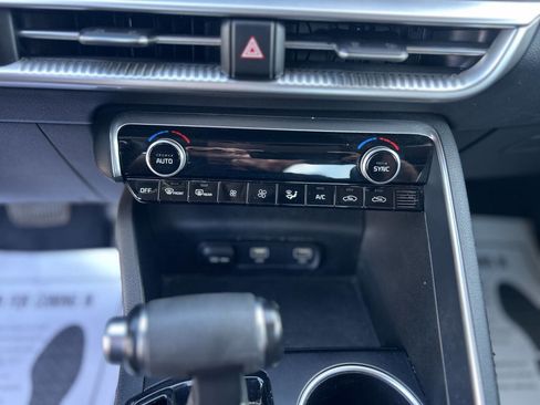 Used 2022 Kia K5 LXS image 14