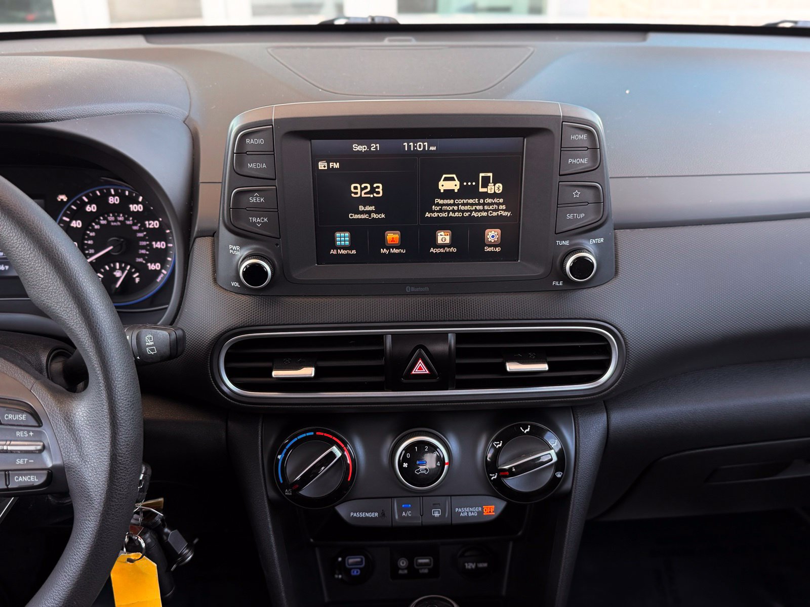 Used 2019 Hyundai Kona SE FWD image 36