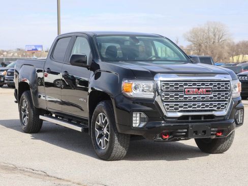 Used 2021 GMC Canyon AT4 image 4