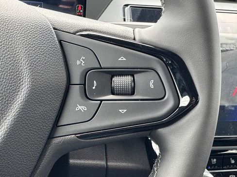 New 2027 Chevrolet Bolt RS FWD image 18