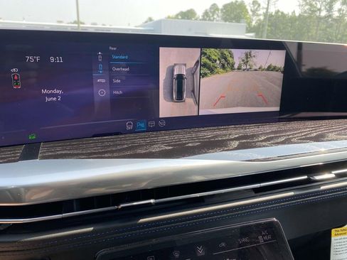 New 2025 Cadillac Escalade IQ Sport 1 w/ Smart Trailering package image 22