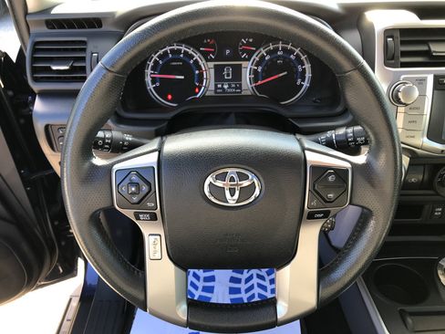 Certified 2019 Toyota 4Runner SR5 Premium image 14