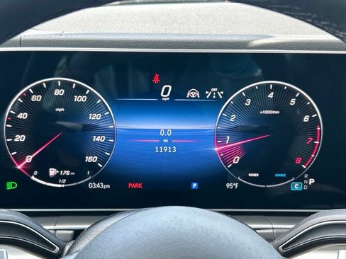 Used 2026 Mercedes-Benz GLE 350 4MATIC image 25