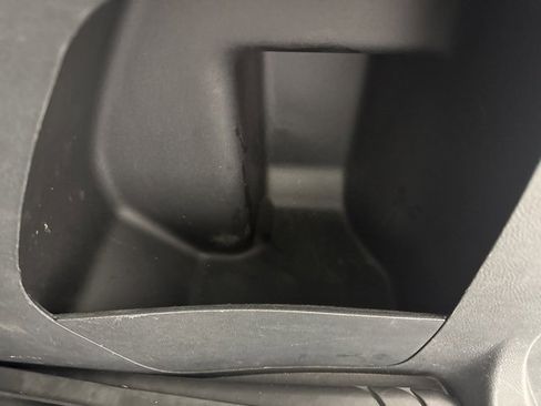 Used 2024 Ford Edge SEL image 25