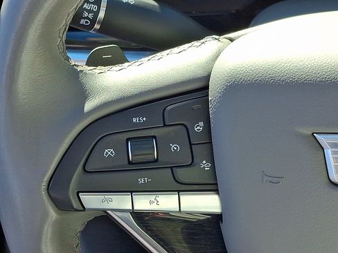 Used 2021 Cadillac XT6 Premium Luxury image 18