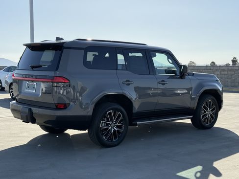 New 2026 Lexus GX 550 AWD/4WD image 12