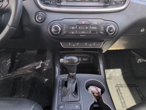 Used 2018 Kia Sorento EX FWD image 14