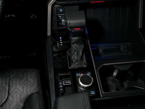 Used 2022 Toyota Tundra SR5 w/ TRD Off-Road Premium Package AWD/4WD image 28