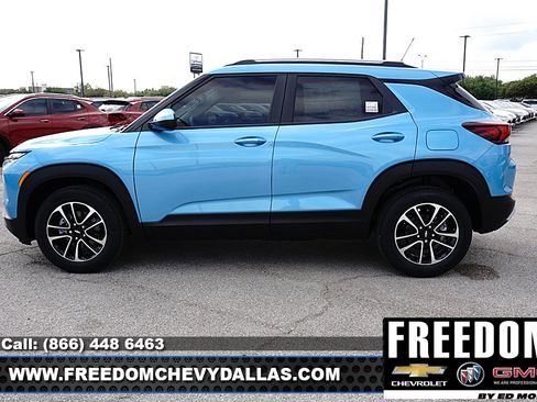 New 2026 Chevrolet TrailBlazer LT w/ Driver Confidence Package FWD image 4