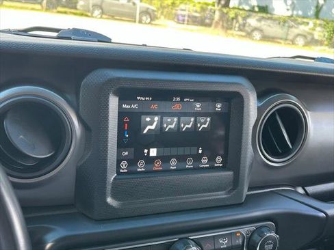 Certified 2022 Jeep Wrangler Unlimited Sport image 53