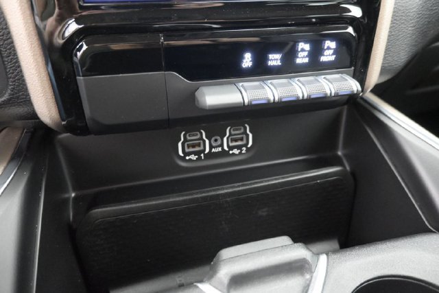 Used 2020 RAM 1500 Laramie AWD/4WD image 22