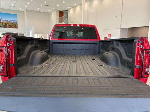 New 2026 RAM 3500 Big Horn AWD/4WD image 31