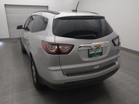 Used 2016 Chevrolet Traverse LT FWD image 6