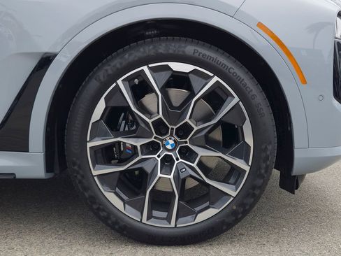 New 2026 BMW X7 xDrive40i AWD/4WD image 6