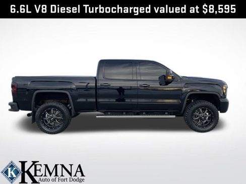 Used 2016 GMC Sierra 2500 Denali w/ Duramax Plus Package image 2