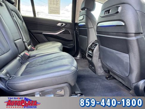 Used 2025 BMW X7 xDrive40i AWD/4WD image 55