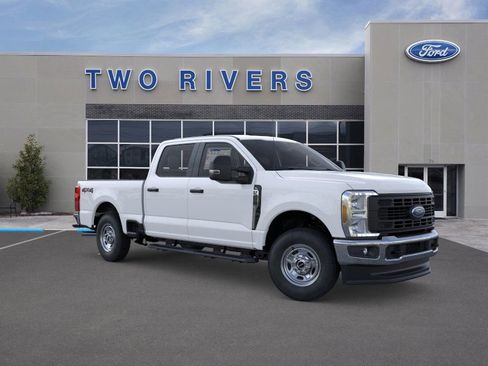 New 2026 Ford F250 4x4 Crew Cab Super Duty image 7