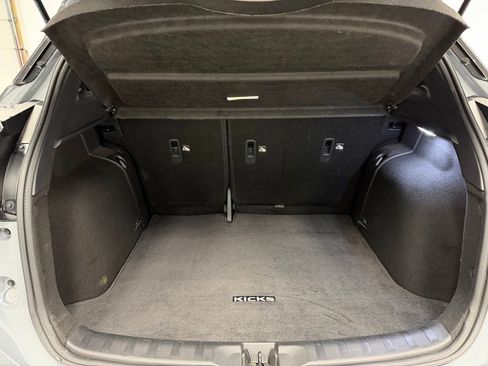Used 2024 Nissan Kicks SR w/ SR Premium Package image 22