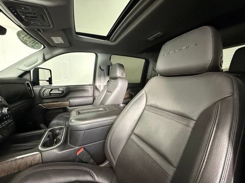 Used 2021 GMC Sierra 2500 Denali w/ Denali Ultimate Package AWD/4WD image 5