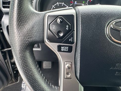 Used 2022 Toyota 4Runner SR5 Premium w/ Moonroof Package image 32