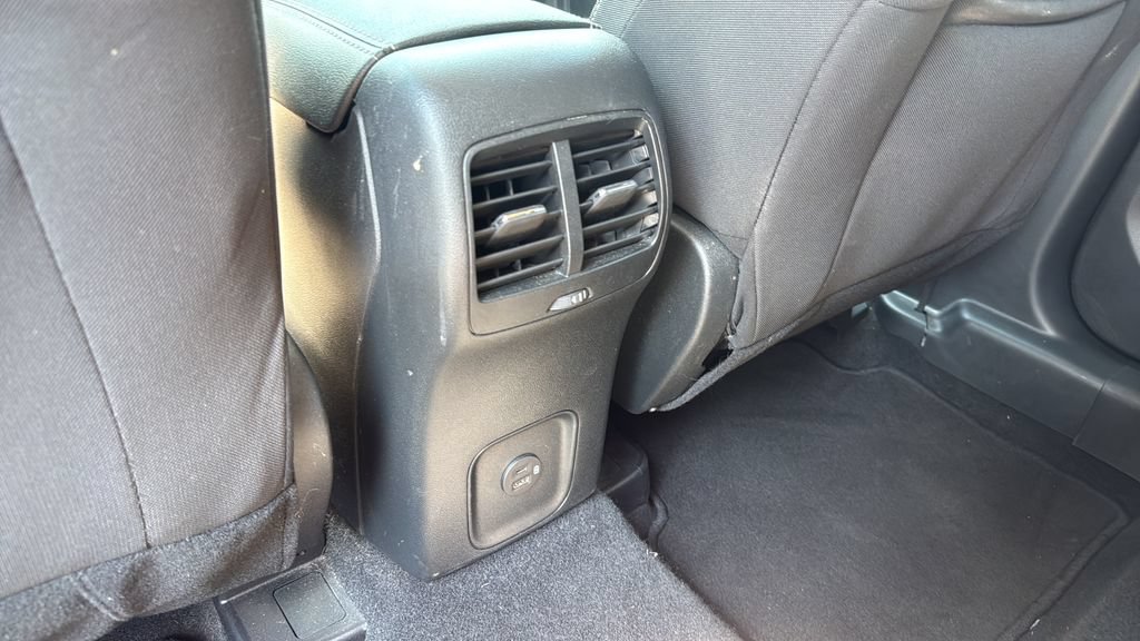 Used 2020 Ford Escape SE AWD/4WD image 17