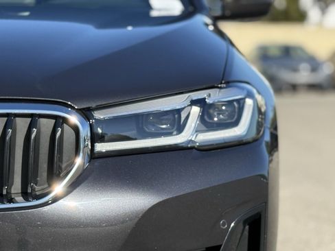 Certified 2023 BMW 530e w/ Convenience Package image 13