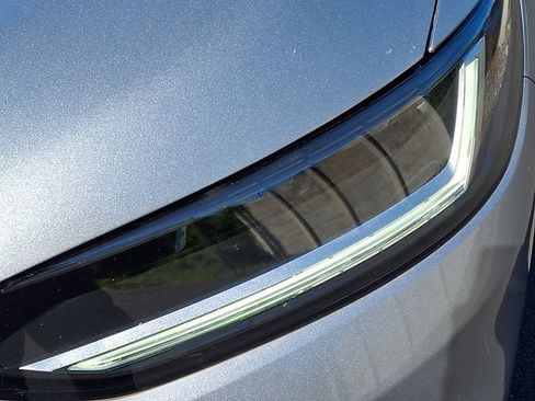 Used 2024 Honda HR-V LX image 9