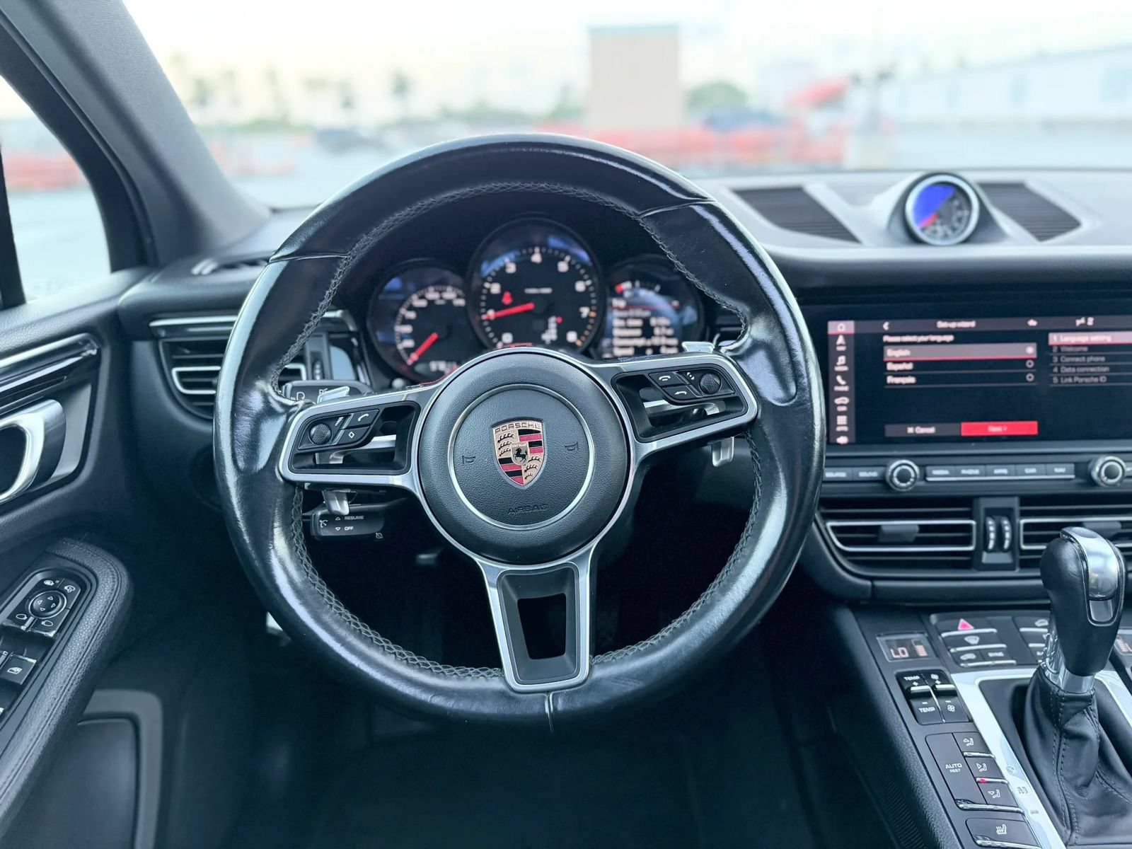 Used 2020 Porsche Macan AWD/4WD image 37