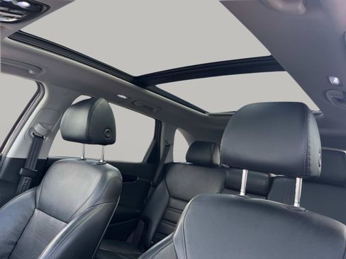 Used 2019 Kia Sorento EX w/ EX Touring Package FWD image 30