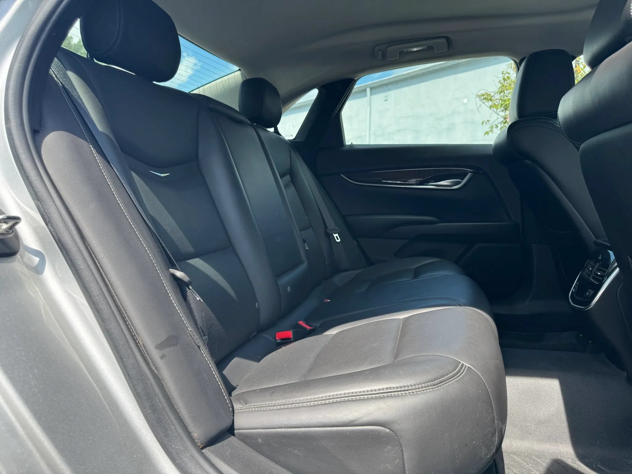 Used 2016 Cadillac XTS Luxury AWD/4WD image 19