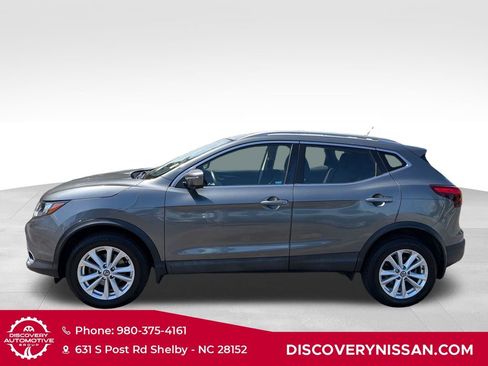 Certified 2019 Nissan Rogue Sport SV w/ Technology Package FWD image 9