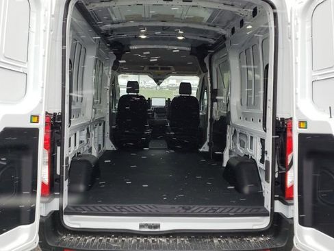 New 2026 Ford Transit 250 148 Medium Roof image 8