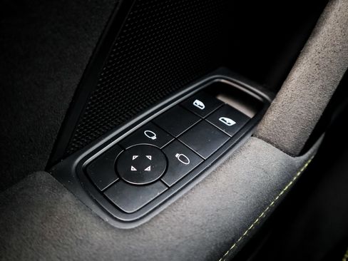 Used 2022 Porsche 911 GT3 image 15