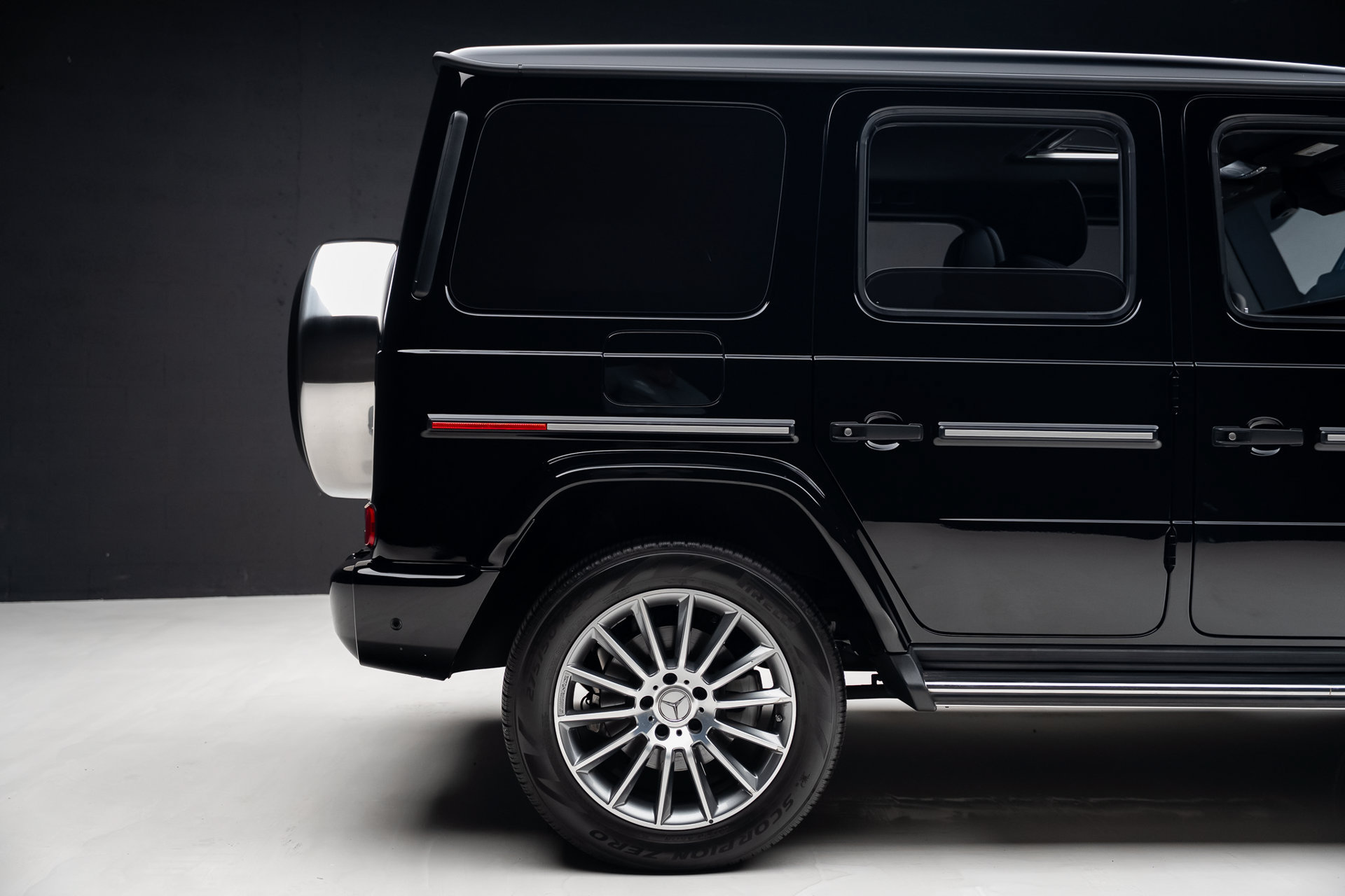 Used 2021 Mercedes-Benz G 550 image 36