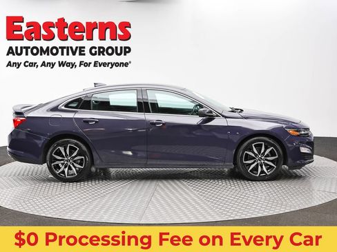 Used 2025 Chevrolet Malibu RS FWD image 4