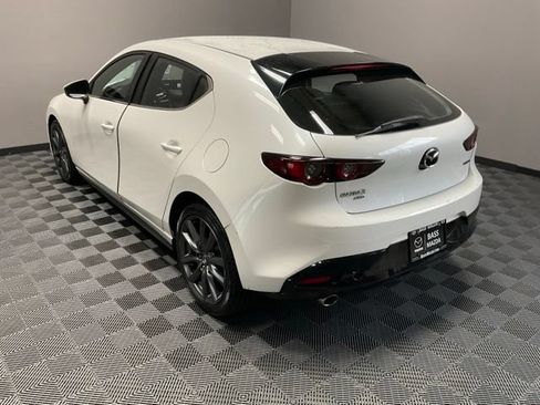 Used 2019 MAZDA MAZDA3 AWD Hatchback image 9