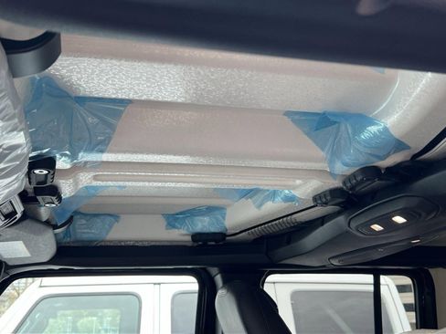 New 2025 Jeep Wrangler Sahara w/ Dual Top Group image 17