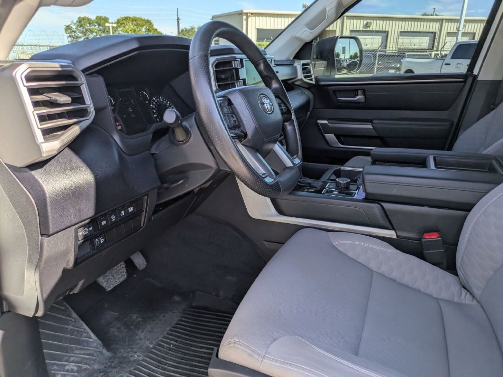 Used 2023 Toyota Tundra SR5 AWD/4WD image 9