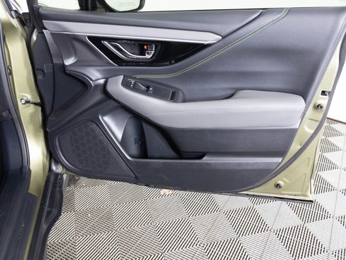 Used 2023 Subaru Outback Onyx Edition XT image 40