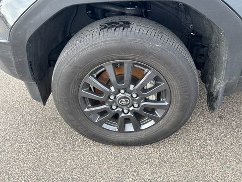 Used 2024 Toyota Land Cruiser 1958 image 40