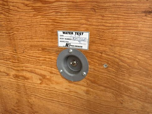 Used 2015 Ford E-350 and Econoline 350 Super Duty RWD image 12