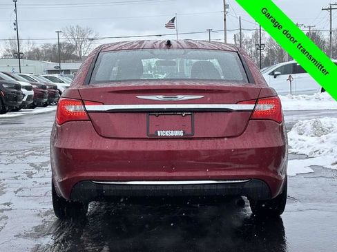 Used 2012 Chrysler 200 Touring image 26