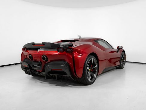 Used 2023 Ferrari SF90 Stradale image 2