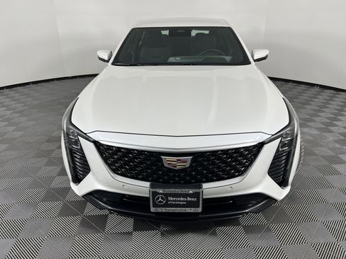 Used 2025 Cadillac CT5 Premium Luxury image 5