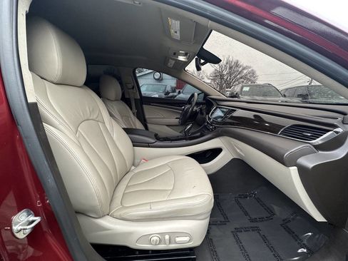 Used 2017 Buick LaCrosse Essence image 16