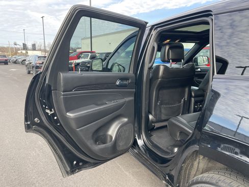 Certified 2020 Jeep Grand Cherokee High Altitude image 28