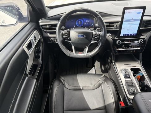 Certified 2022 Ford Explorer ST w/ Equipment Group 401A image 16